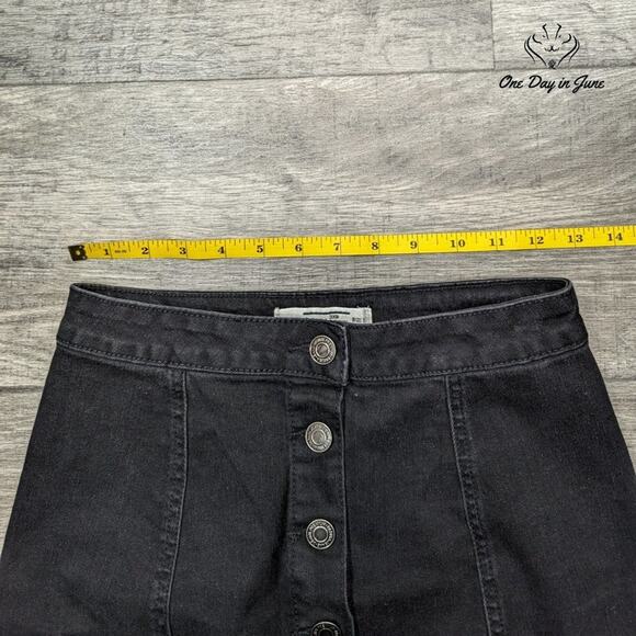 Papaya High Rise Denim Mini Skirt Size S - Picture 3 of 5